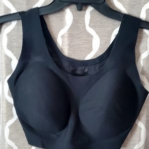 Victoria's Secret lounge unlined scoop bra wireless pull-on removable padding